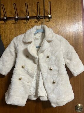 Girls' Faux Fur Double-Breasted Coat - Cream size 6. 7